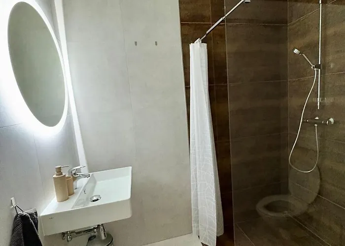 Appartement Manor 2 *