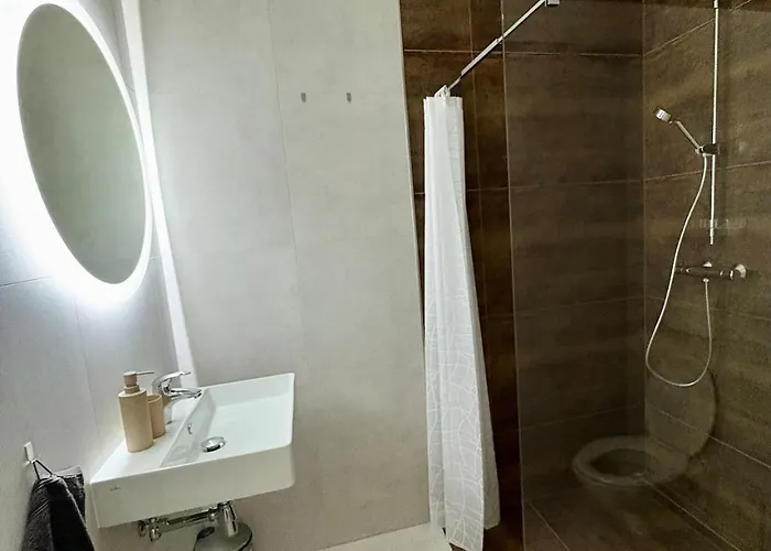 Appartement Manor 2 *